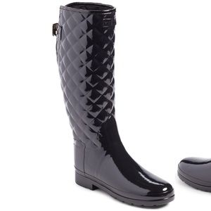 Hunter Women Refined Gloss Quilted Waterproof Tall Rainboot- 8 dark grey